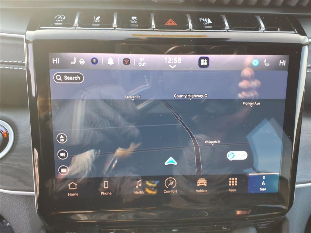 used 2024 Jeep Grand Cherokee car, priced at $39,500