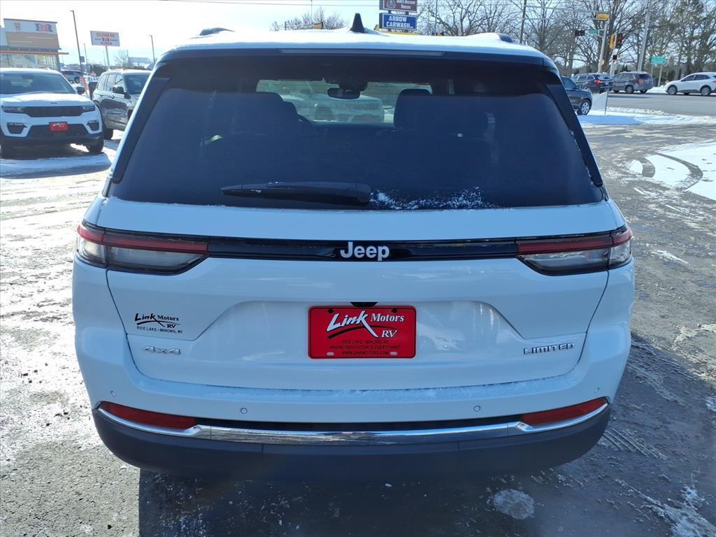 used 2024 Jeep Grand Cherokee car, priced at $39,500