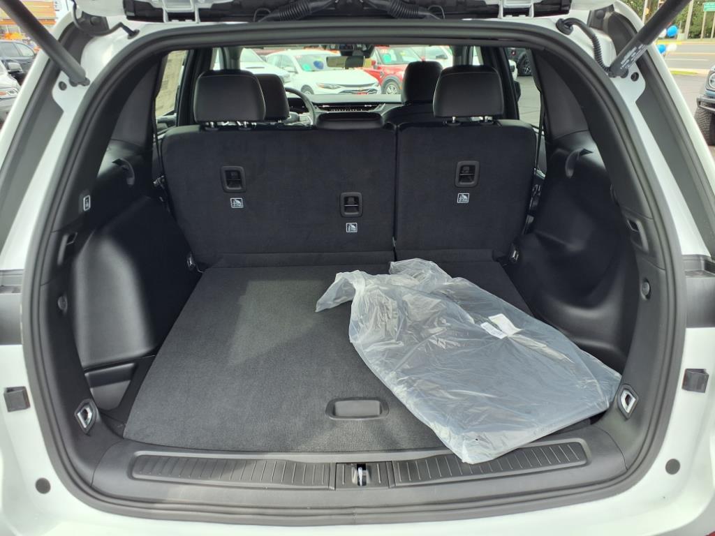 new 2025 Jeep Grand Cherokee car, priced at $48,700