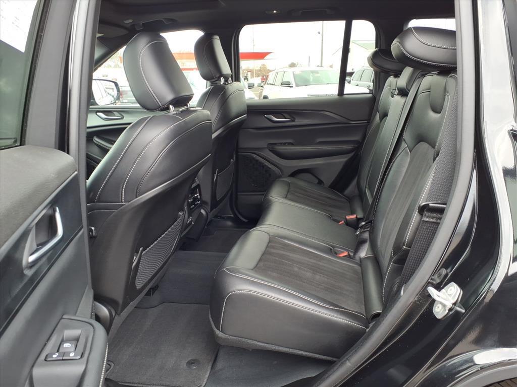 used 2023 Jeep Grand Cherokee car, priced at $31,900