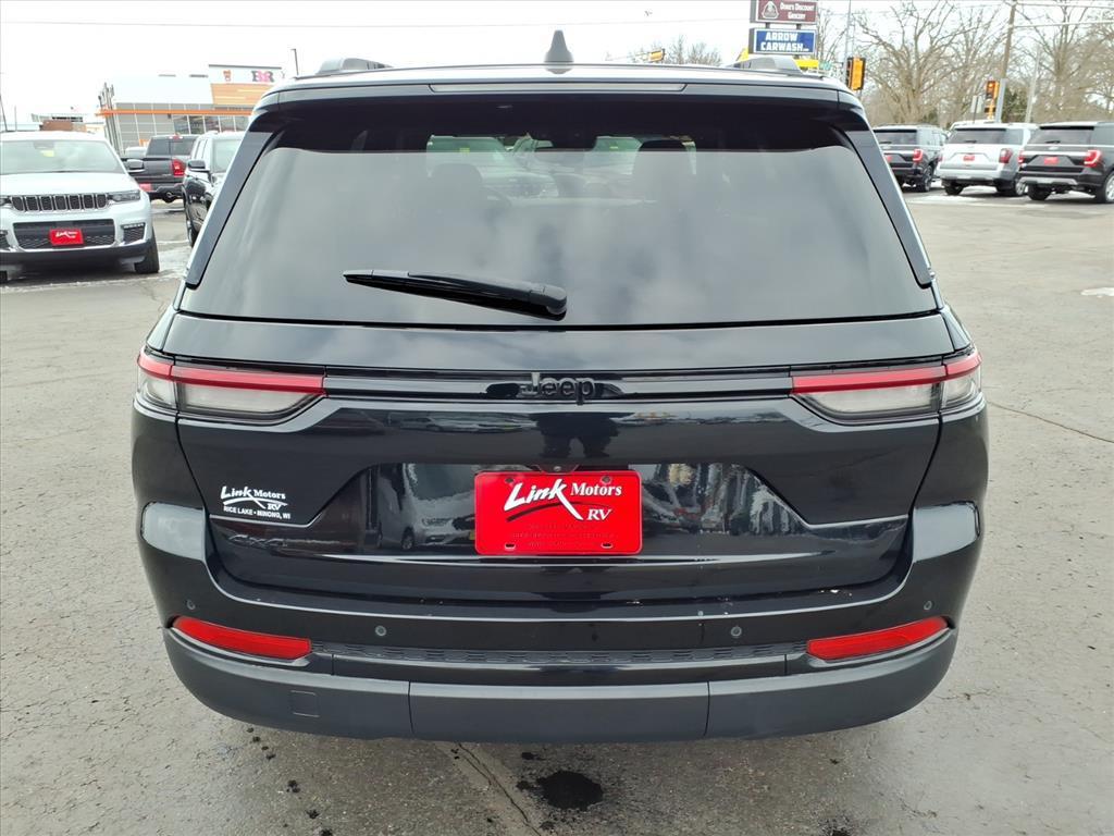 used 2023 Jeep Grand Cherokee car, priced at $31,900