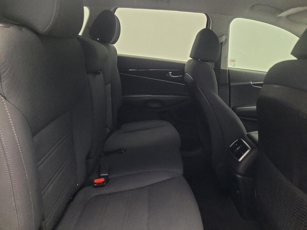 used 2018 Kia Sorento car, priced at $16,595