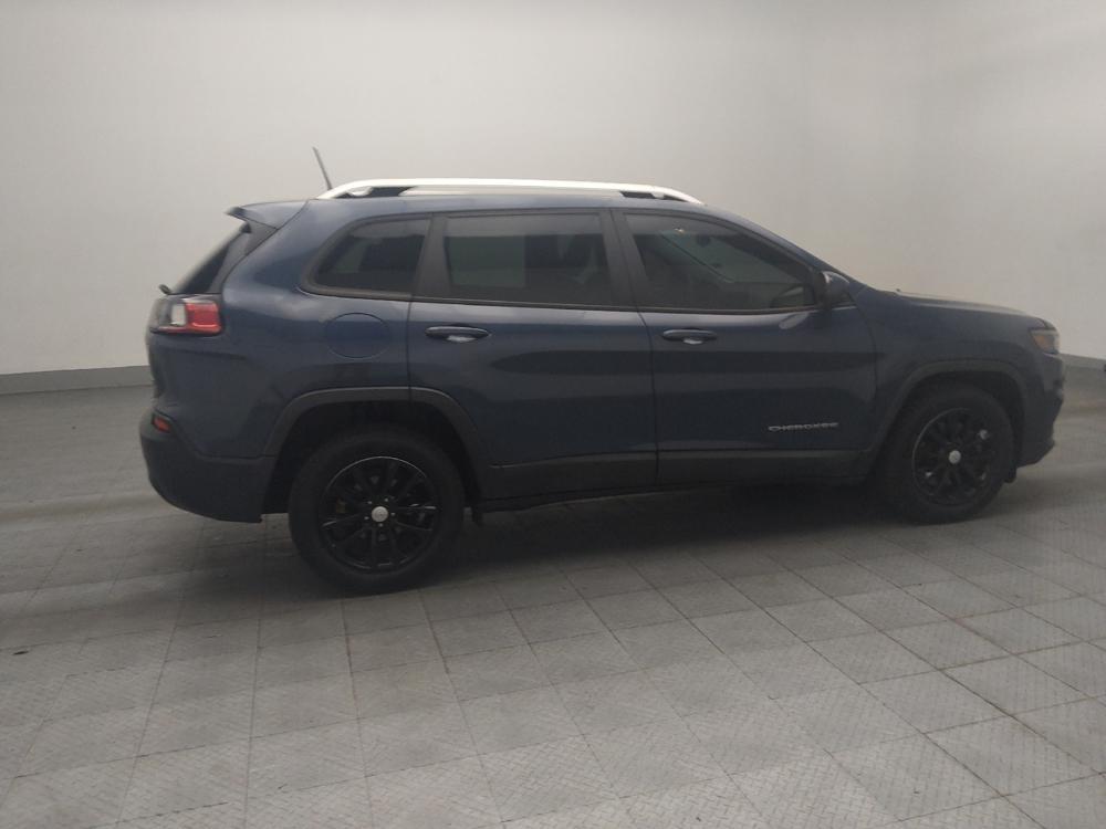 used 2020 Jeep Cherokee car, priced at $18,195