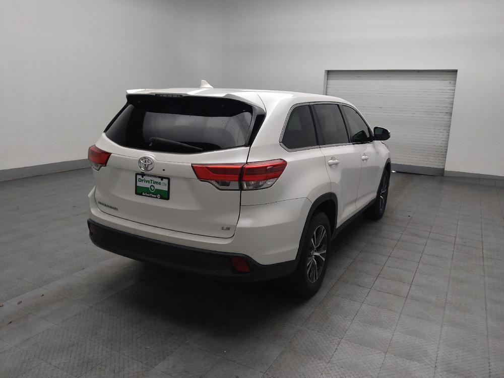 used 2019 Toyota Highlander car, priced at $21,095