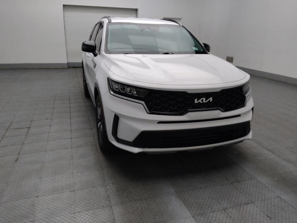 used 2023 Kia Sorento car, priced at $23,095