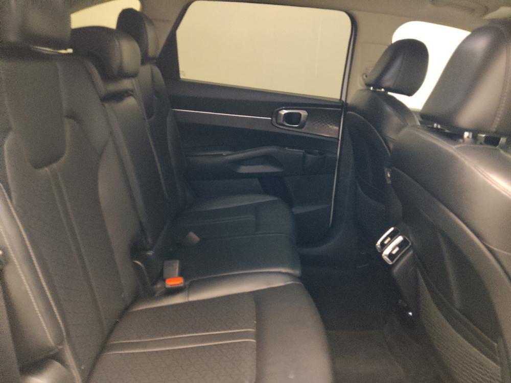 used 2023 Kia Sorento car, priced at $23,095