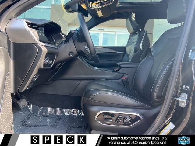 used 2023 Jeep Grand Cherokee car, priced at $39,434