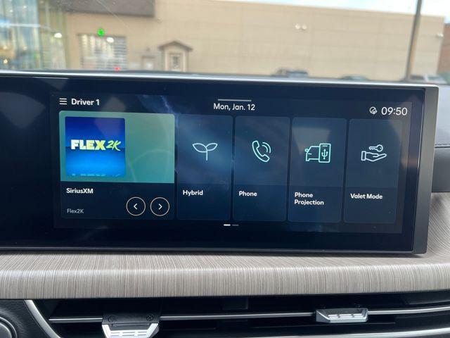 used 2025 Hyundai Sonata Hybrid car, priced at $28,409