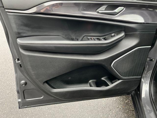 used 2021 Jeep Grand Cherokee L car, priced at $24,457