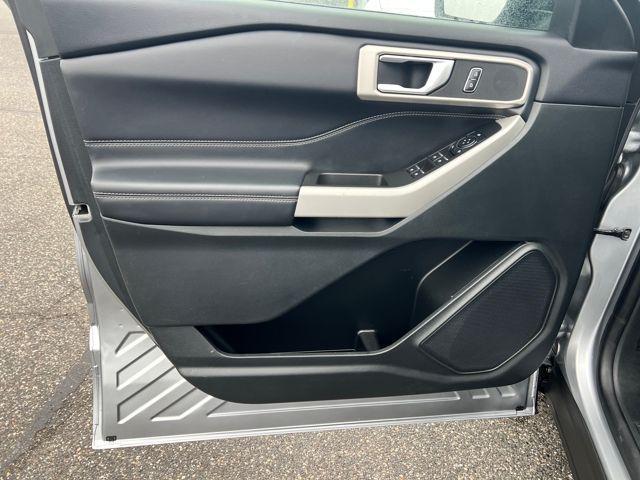 used 2024 Ford Explorer car, priced at $29,871