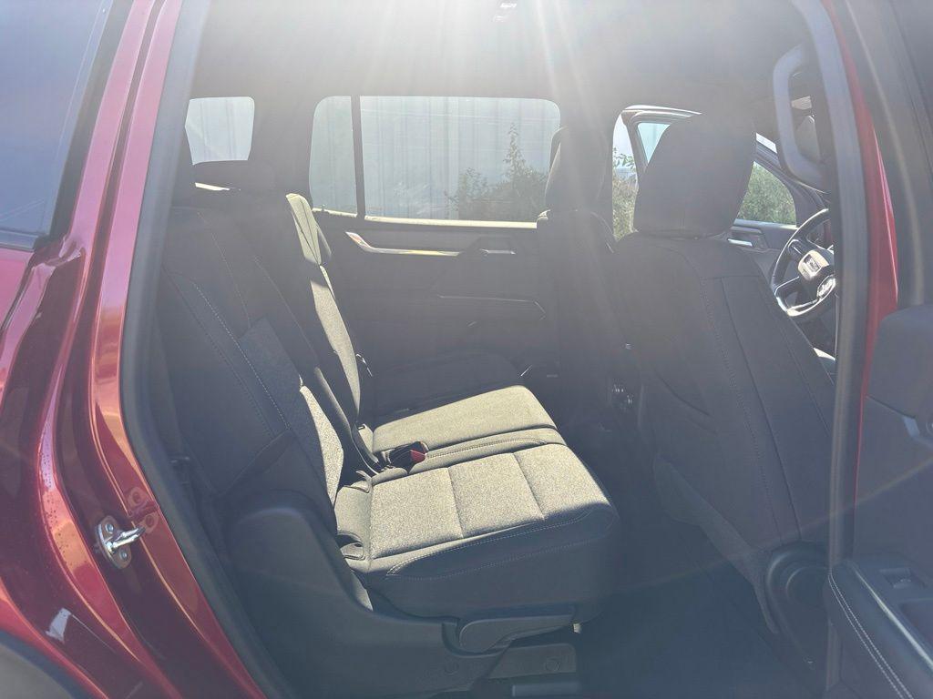 new 2026 GMC Acadia car, priced at $41,119