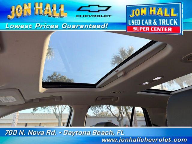 used 2020 Chevrolet Traverse car, priced at $22,978