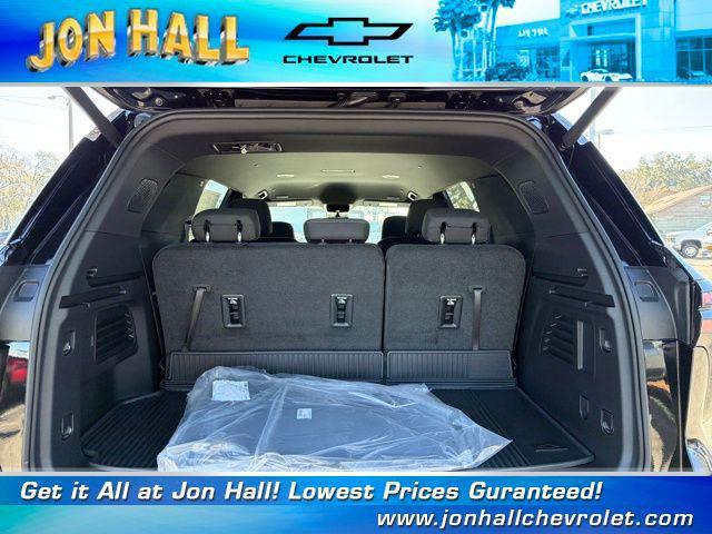 new 2026 Chevrolet Traverse car, priced at $39,354