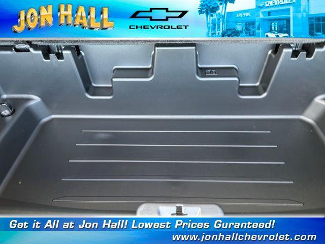 new 2026 Chevrolet Traverse car, priced at $54,938