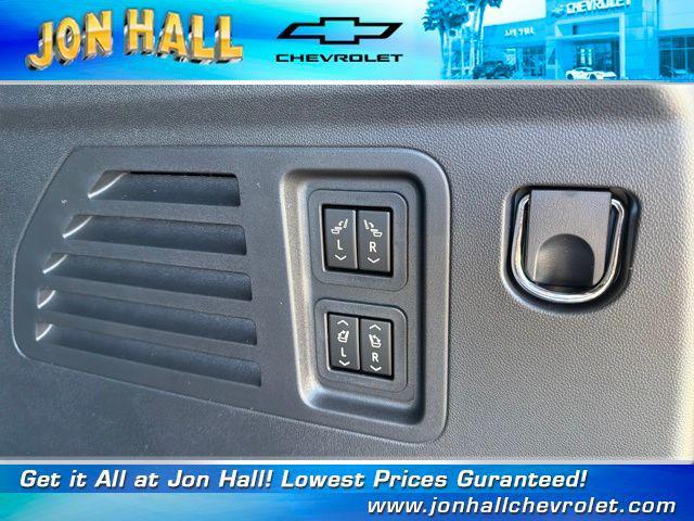 new 2026 Chevrolet Traverse car, priced at $55,044