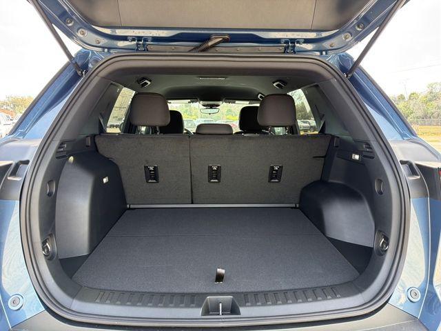 new 2026 Chevrolet Equinox car, priced at $27,125