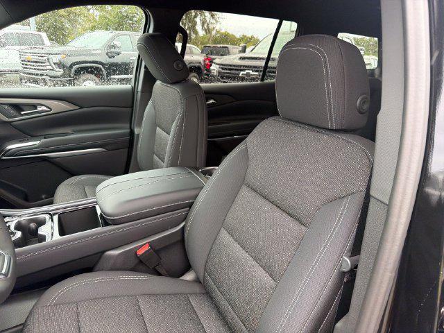 new 2027 Chevrolet Traverse car, priced at $42,681