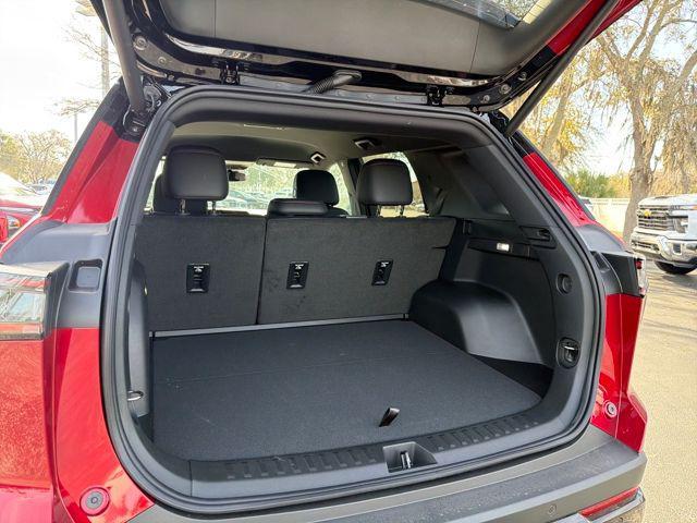 new 2026 Chevrolet Equinox car, priced at $30,712