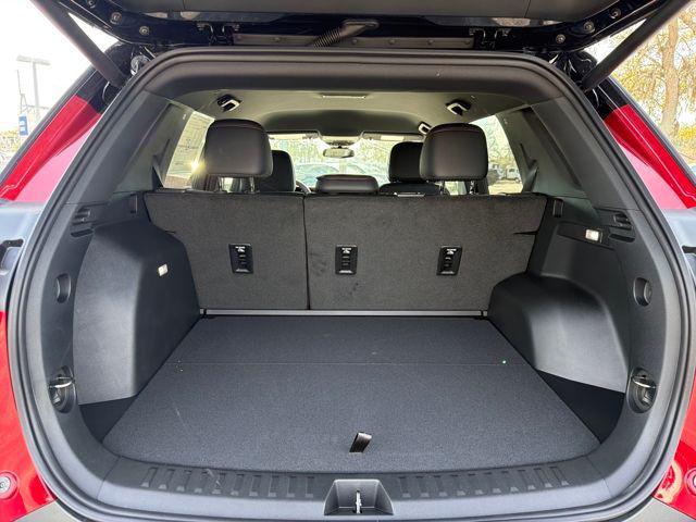 new 2026 Chevrolet Equinox car, priced at $30,712