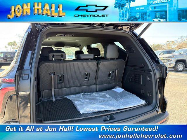 new 2026 Chevrolet Traverse car, priced at $43,850