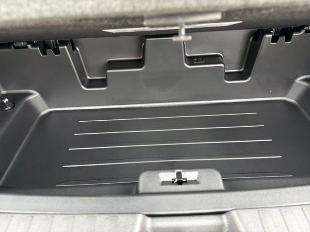 new 2026 Chevrolet Traverse car, priced at $37,854