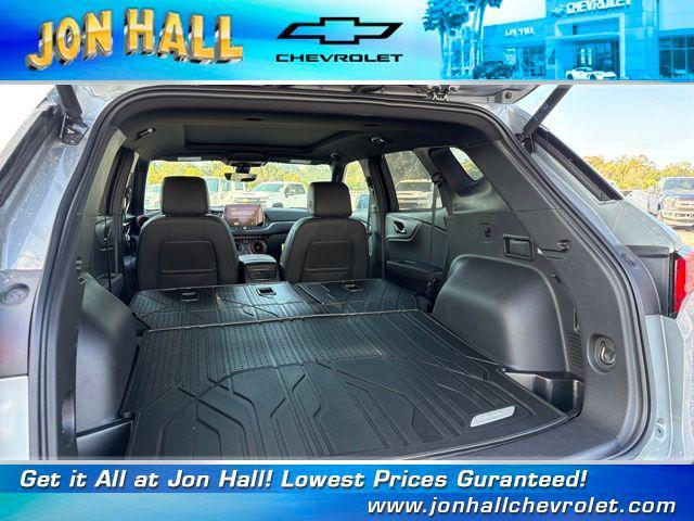 new 2025 Chevrolet Blazer car, priced at $41,815