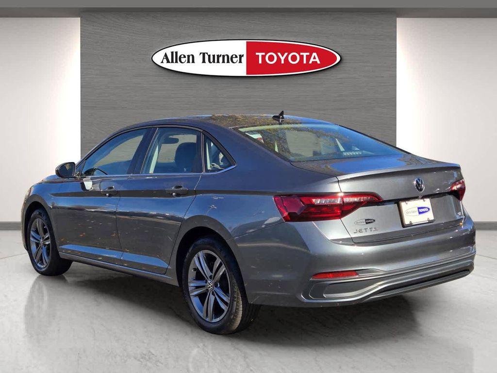 used 2022 Volkswagen Jetta car, priced at $18,400