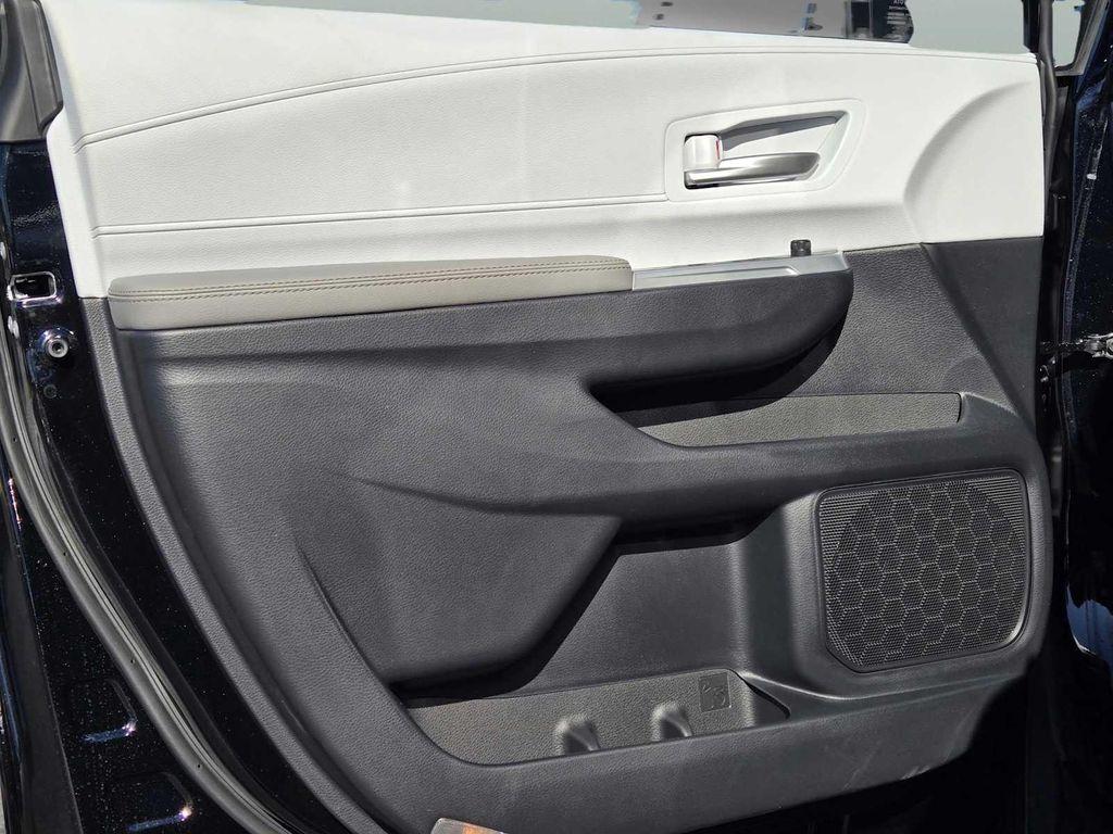 new 2026 Toyota Sienna car, priced at $45,339