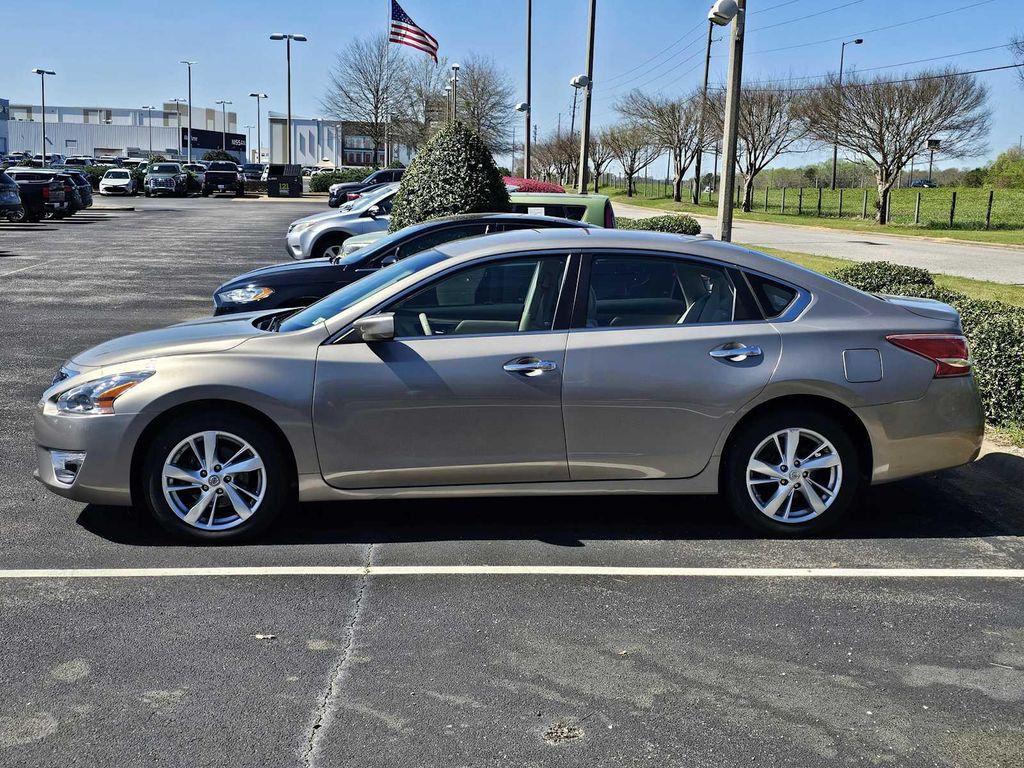 used 2013 Nissan Altima car