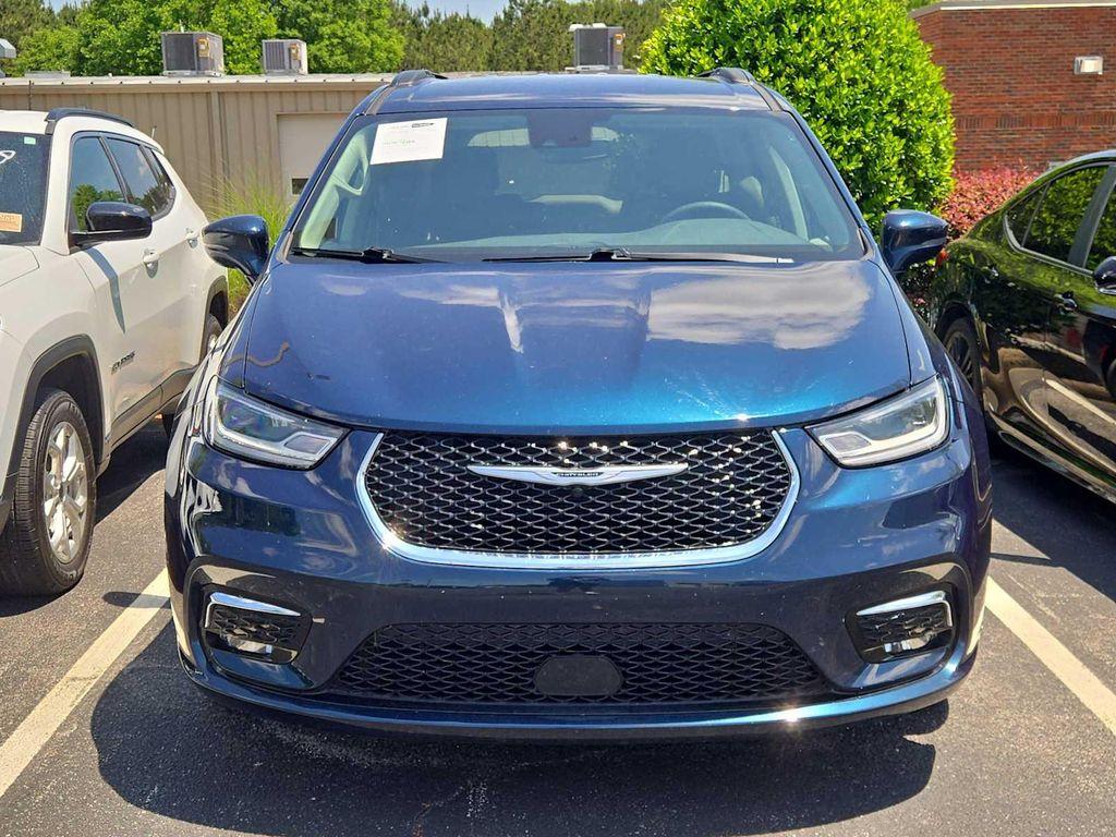 used 2022 Chrysler Pacifica car, priced at $23,445