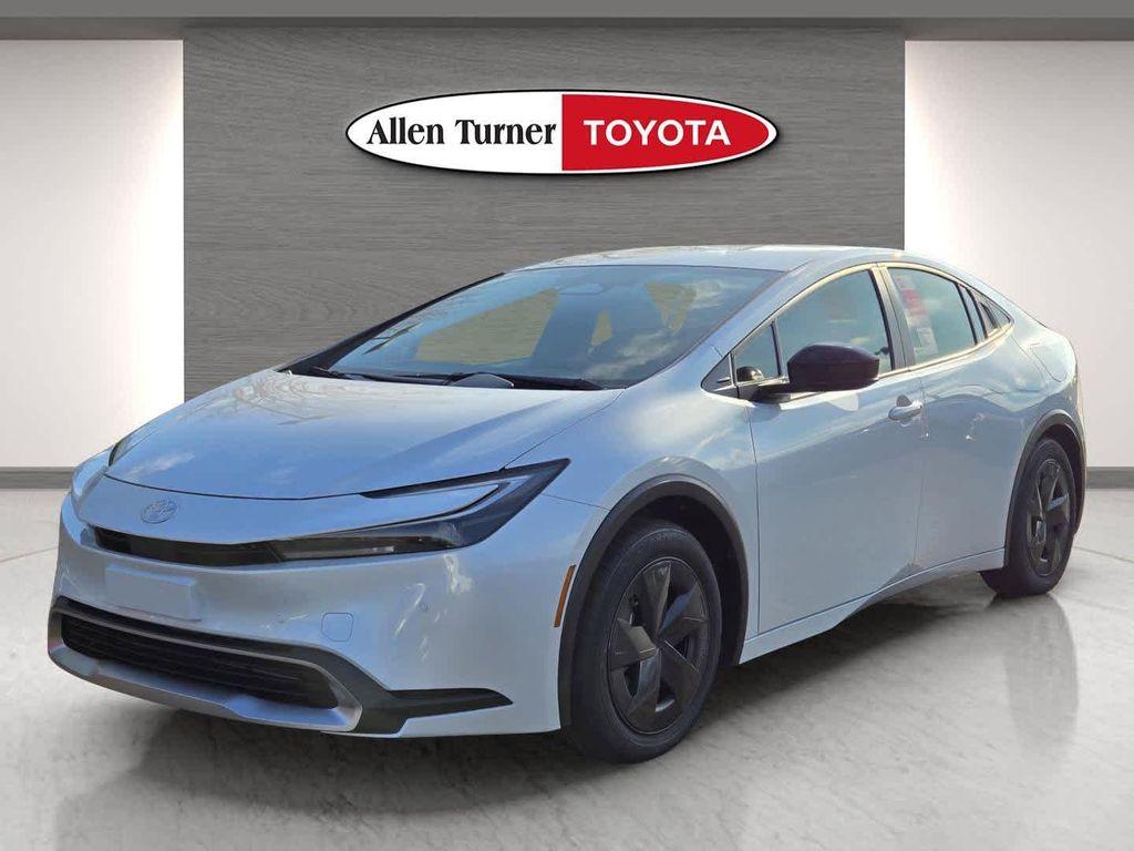 new 2026 Toyota Prius Plug-In Hybrid car, priced at $37,060