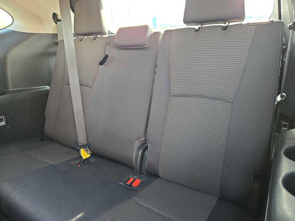 used 2023 Toyota Highlander car, priced at $31,285