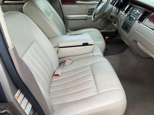 used 2003 Lincoln Town Car car, priced at $6,839