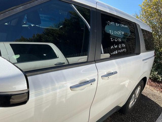 used 2022 Kia Carnival car, priced at $23,465