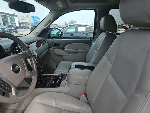 used 2014 Chevrolet Suburban car, priced at $12,910