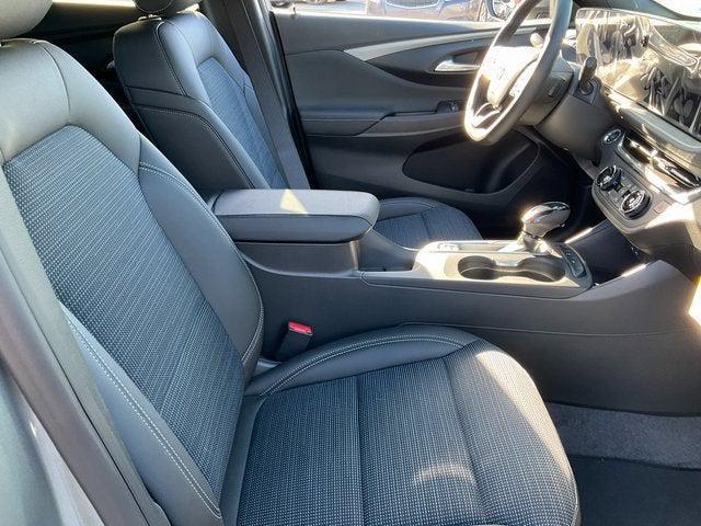 new 2025 Buick Envista car, priced at $24,820