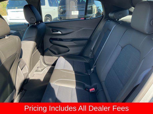 new 2025 Buick Envista car, priced at $25,070