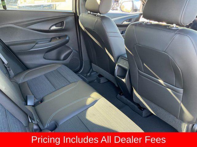 new 2025 Buick Envista car, priced at $25,070