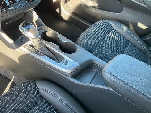 new 2025 Buick Envista car, priced at $24,820