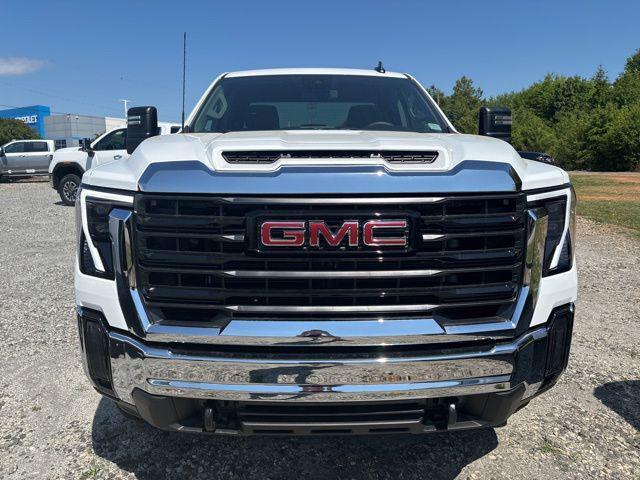 new 2026 GMC Sierra 2500 car, priced at $52,175