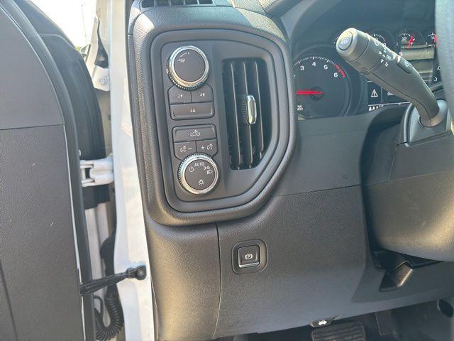 new 2026 GMC Sierra 2500 car, priced at $52,175