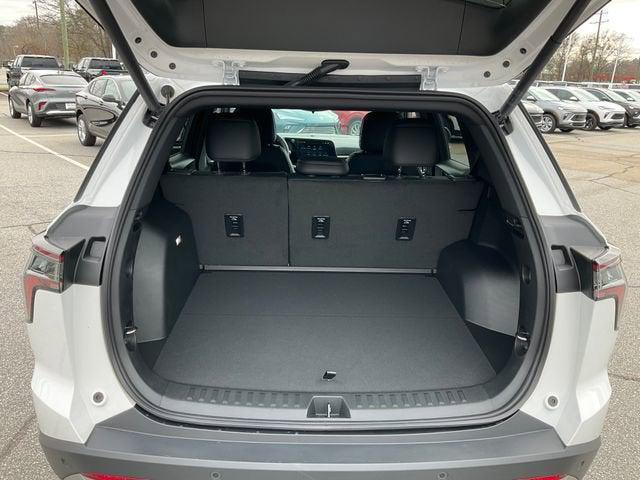 new 2026 Chevrolet Equinox car, priced at $30,345