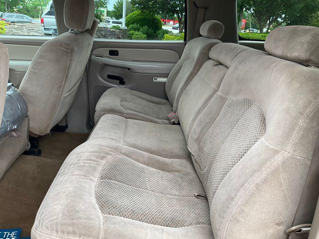used 2002 Chevrolet Suburban car, priced at $5,500