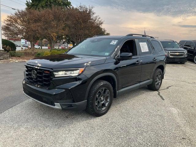 used 2024 Honda Pilot car, priced at $41,796