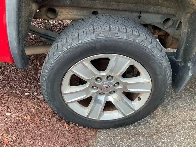 used 2015 GMC Sierra 1500 car, priced at $17,112