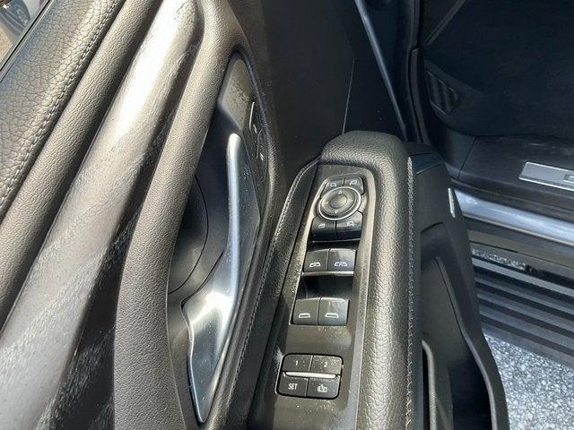 used 2022 GMC Yukon XL car, priced at $39,995