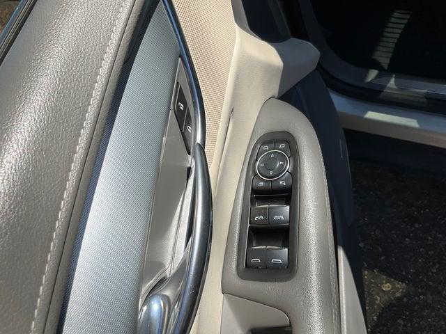 used 2017 Cadillac XT5 car, priced at $13,935