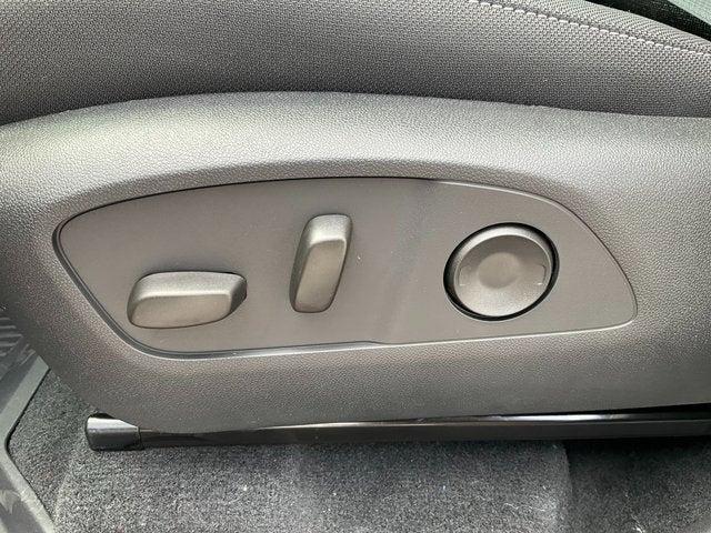 new 2026 Chevrolet Traverse car, priced at $41,655