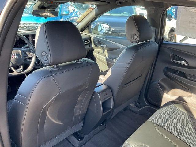 new 2025 Buick Envista car, priced at $23,499