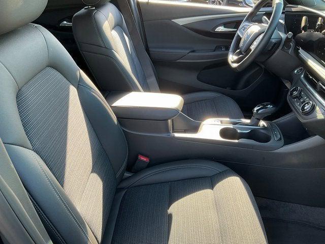 new 2025 Buick Envista car, priced at $23,499
